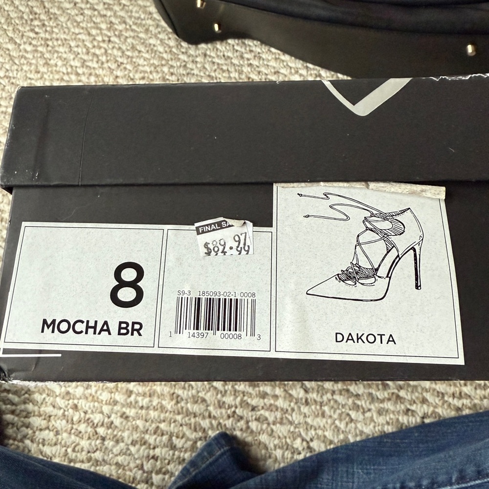 New Banana Republic Dakota heels